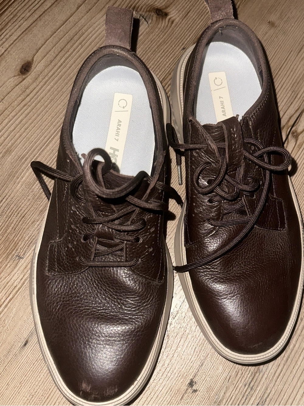Men’s Dark Brown Leather Lace-Up Oxfords with Cream Soles